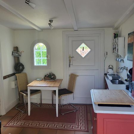 Ferienwohnung Ahoi Husum, Anlegen Und Wohlfuehlen Husum  Exterior foto