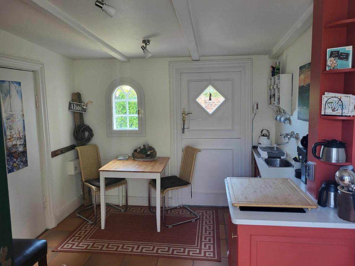 Ferienwohnung Ahoi Husum, Anlegen Und Wohlfuehlen Husum  Exterior foto